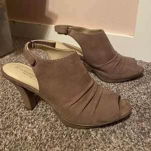 Naturalizer heels